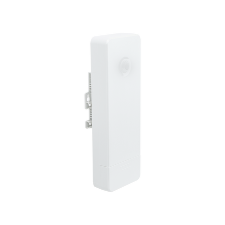 Suscriptor ePMP Force 130 MIMO 2x2 / 28 dBm de potencia / Mejor desempeño en zonas altamente ruidosas / 5150-5970 MHz / Distanc