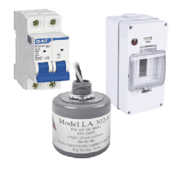 Kit de Centro de Carga Para Corriente Alterna, Breaker de hasta 400 Vca de 16 A con Supresor de Picos Transitorios.