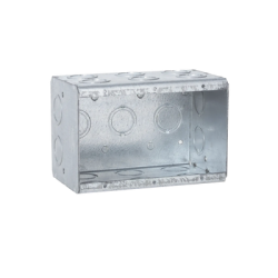 Caja Multigang de 3 Gangs/ Profundidad de 3-1/2 Pulgadas (8.89 cm)/ 19 Entradas de 1/2 - 3/4 Pulgadas (1.27 - 1.91 cm)