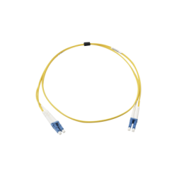 Jumper de Fibra Óptica Monomodo (OS2), XGLO, Riser, LC/UPC-LC/UPC Duplex, OFNR, Color Amarillo, 1 Metro (3.28 Pies)
